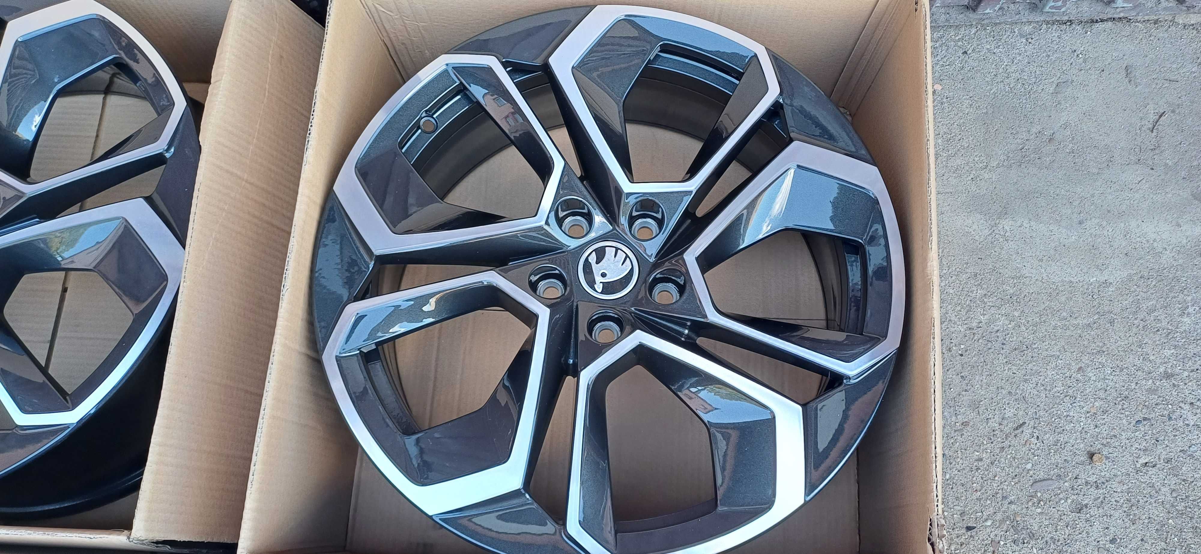 Nowe felgi 19" Skoda Kodiaq Karoq  Octavia III IV RS 5E3