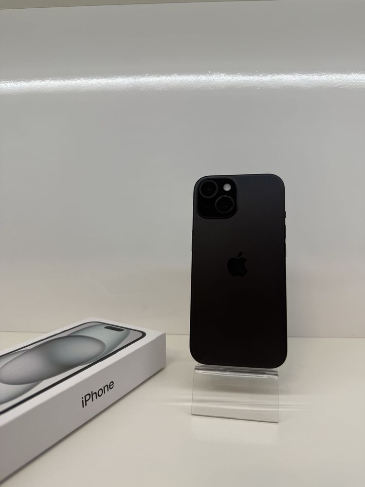 Вживаний Apple iPhone 15 128Gb. ( Black )