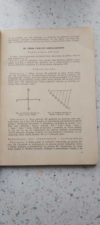 Rysunek i zagadnienia plastyczne w krawiectwie - M. Dworak (K499)