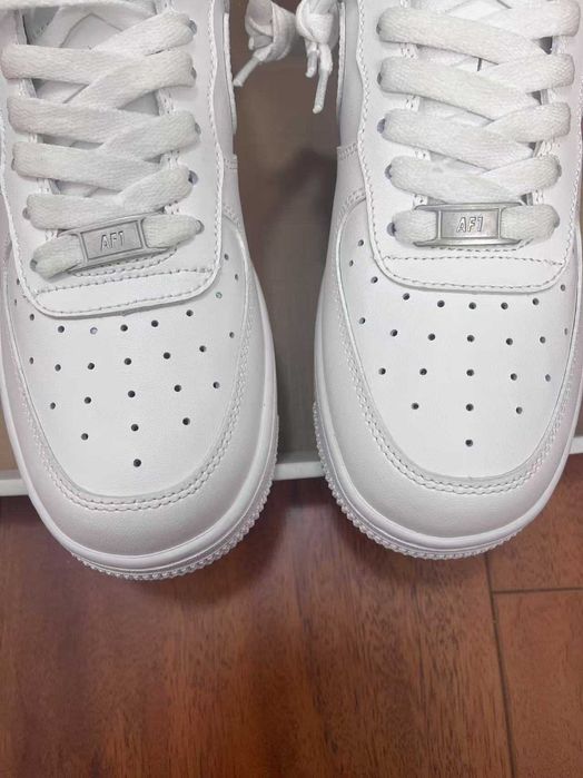 White lace-up shoes size 41