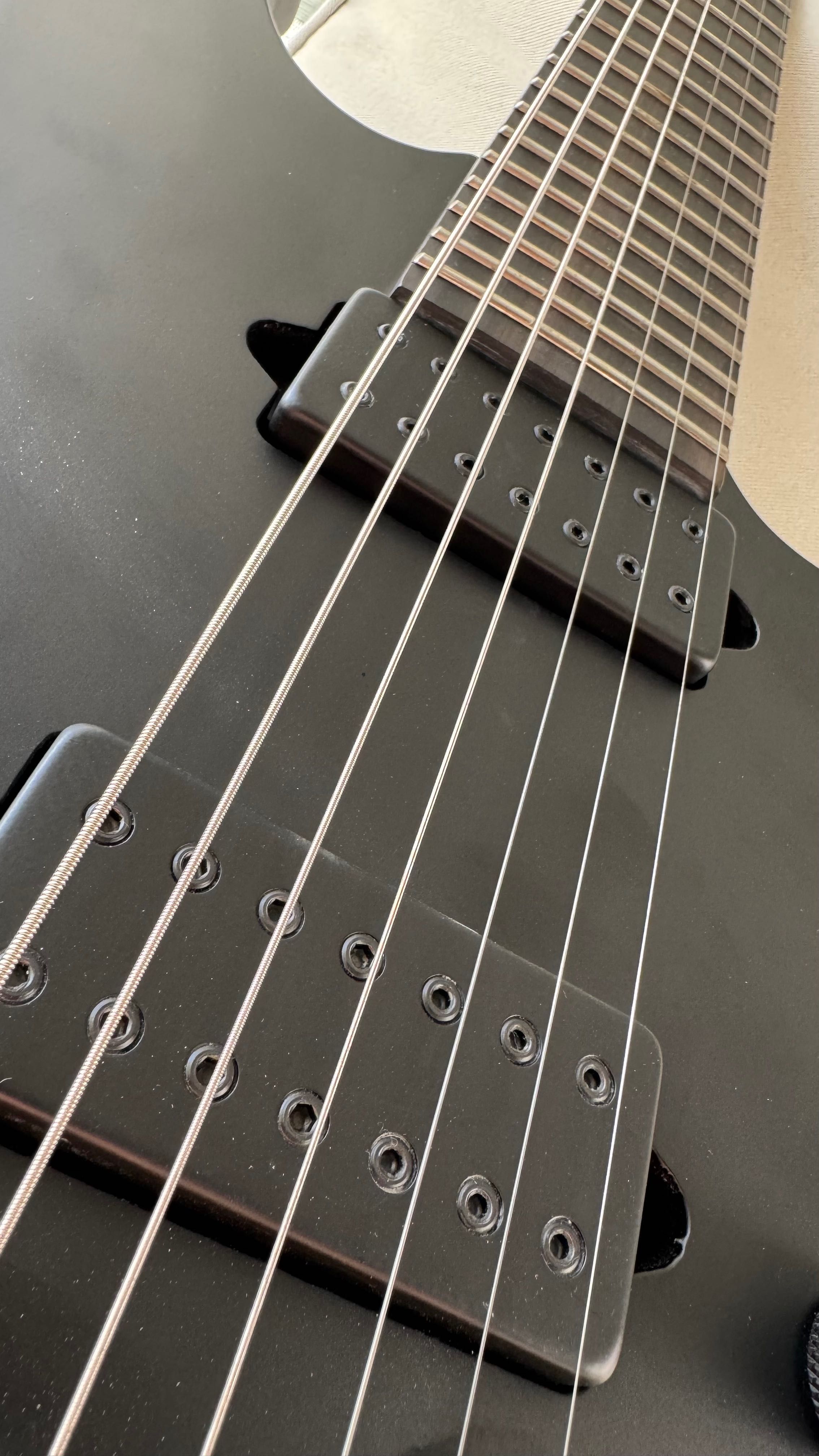 Guitarra Ibanez RGIXL7-BKF