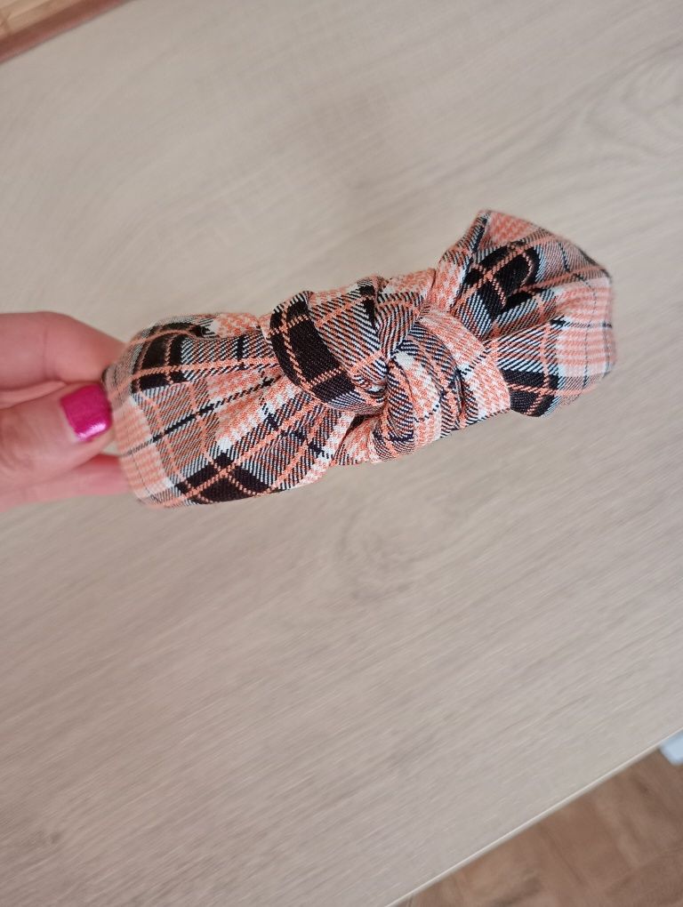 Opaska na włosy kratka