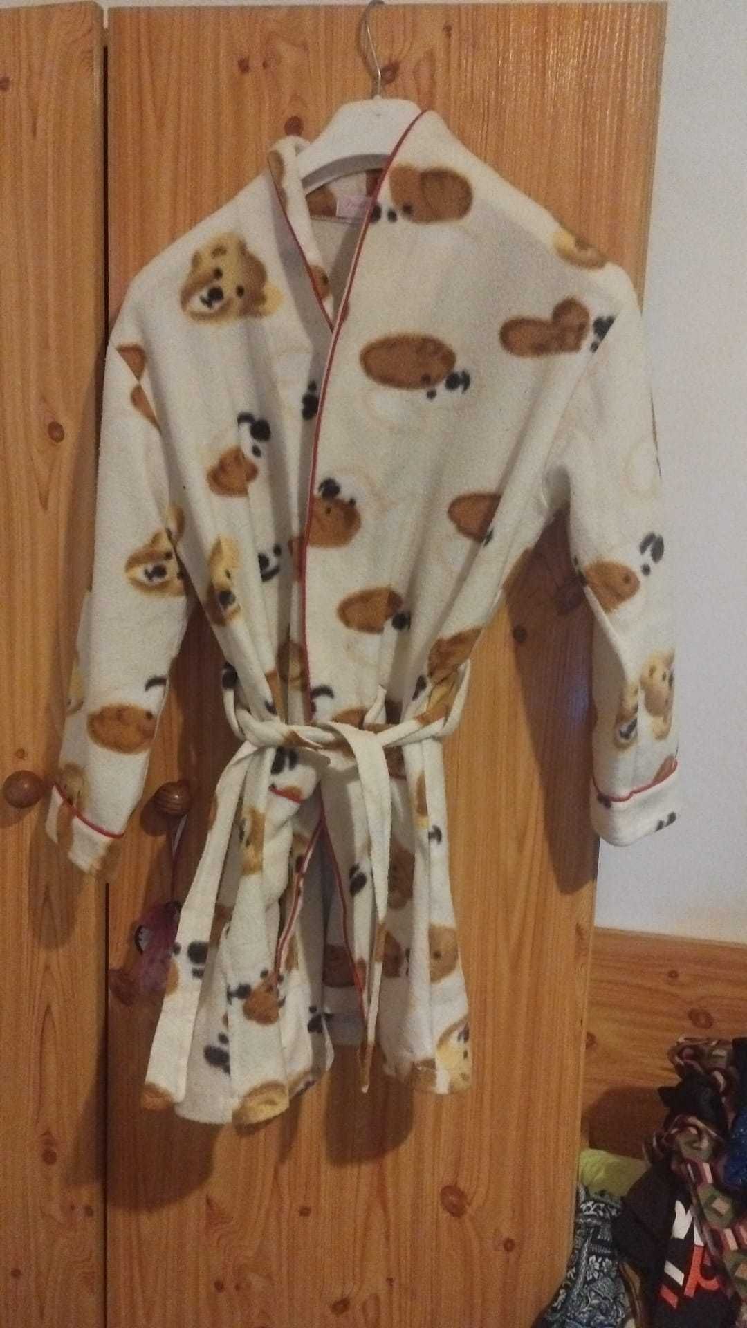 Robe de criança, tamanho 10 anos.portes grátis