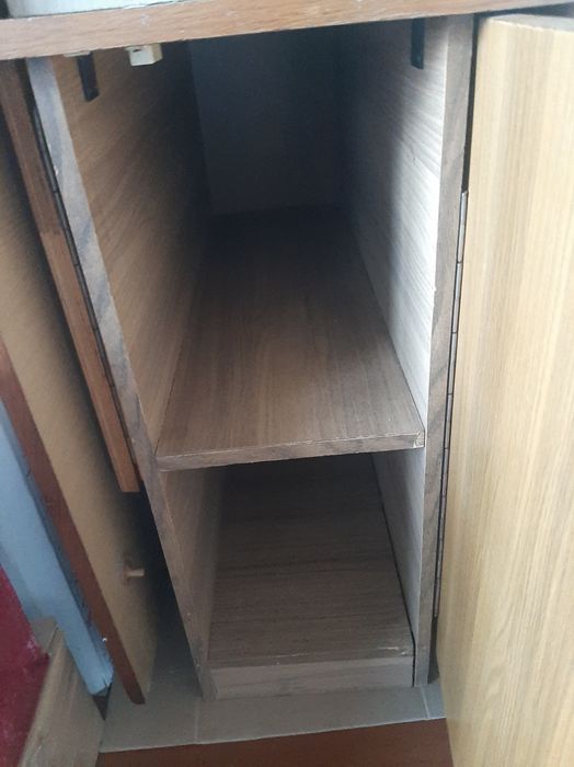 Стіл розкладний.