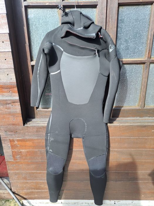 Quiksilver 6/5/4 tamanho M