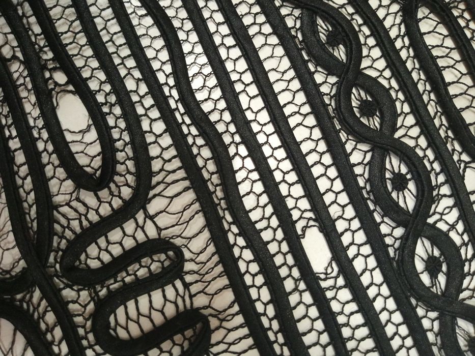 Жилетка жіноча чорна