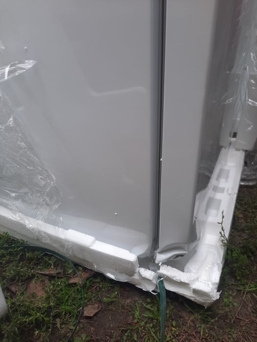 Продам морозильна камеру BEKO