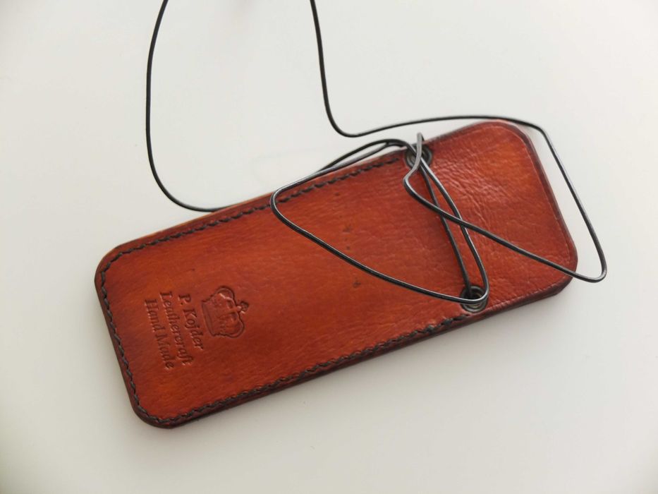 Etui, kabura na nóż.