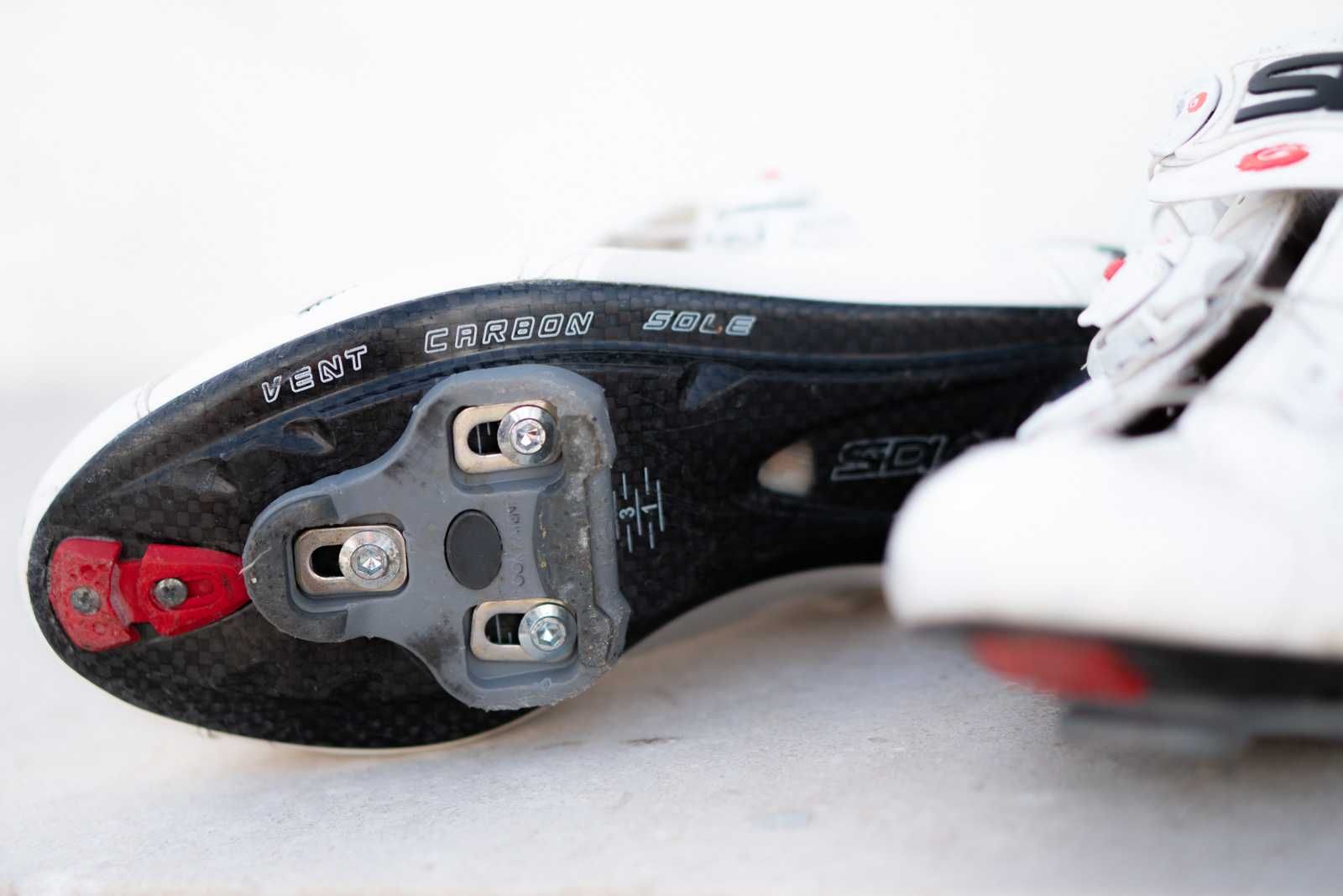 Sapatilhas de Ciclismo Sidi Wire Carbon – Tamanho 39 EU – Brancas