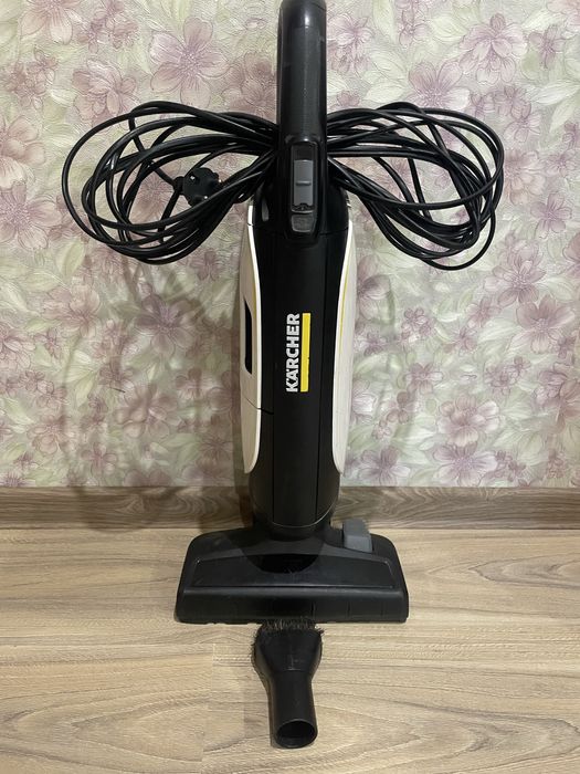 Пилесос Karcher vc 5 premium, в гарному стані.