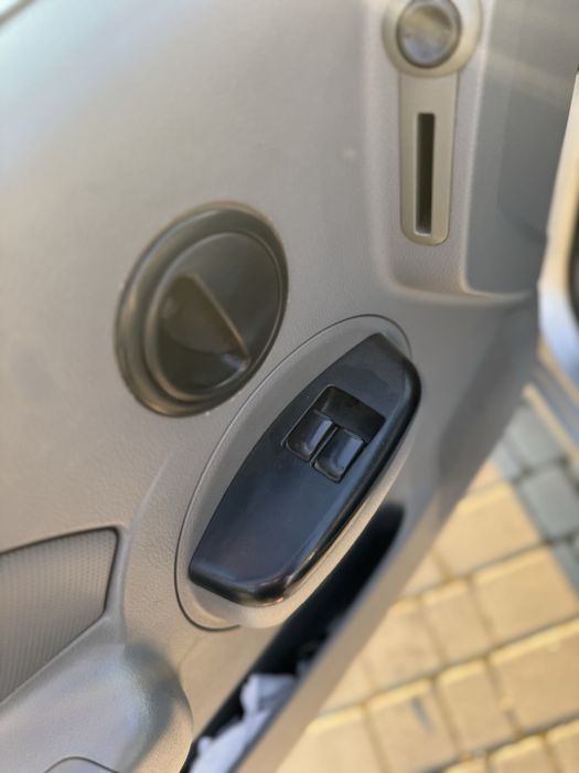 Chevrolet Aveo 2004 Рік 1.5 Бензин 1300$