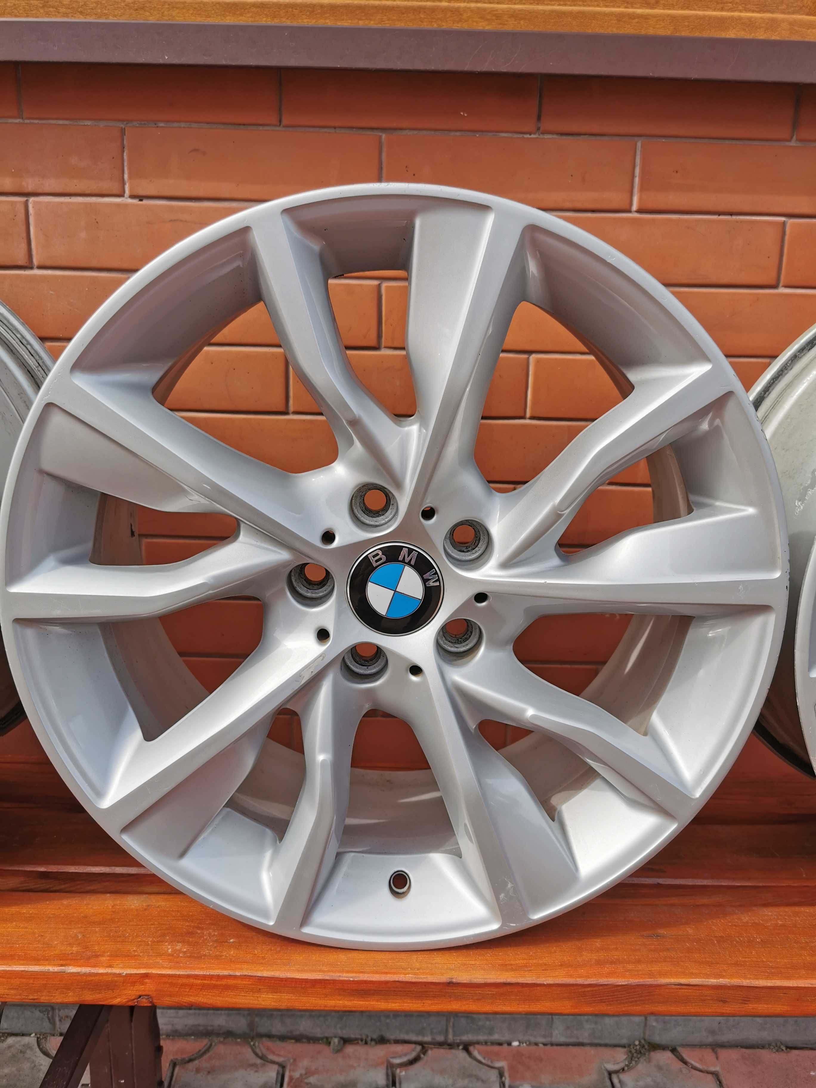 Felgi BMW F30,F31,F32,F33,F36 5x120 8J/8.5Jx19 ET36/47 styling402 oryg