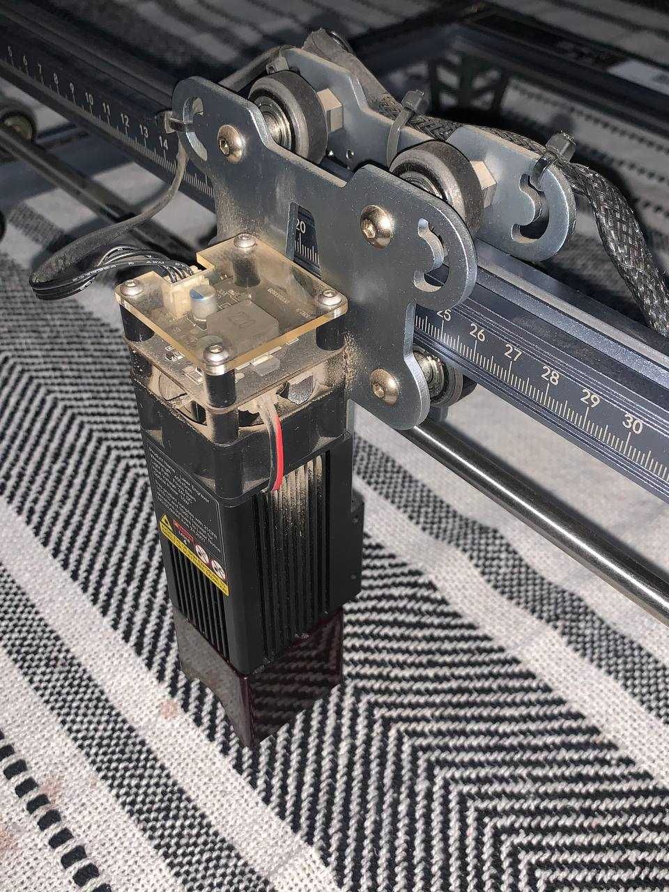 Лазерний гравер, гравіювання Creality CR-Laser Falcon 10W 10Вт
