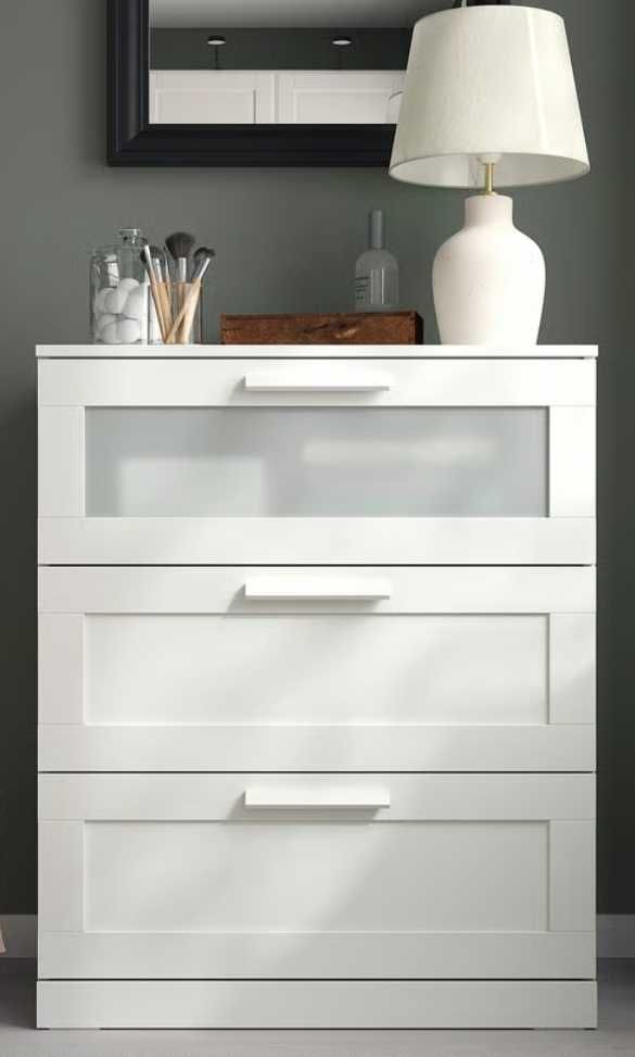 Comoda Ikea  como nova