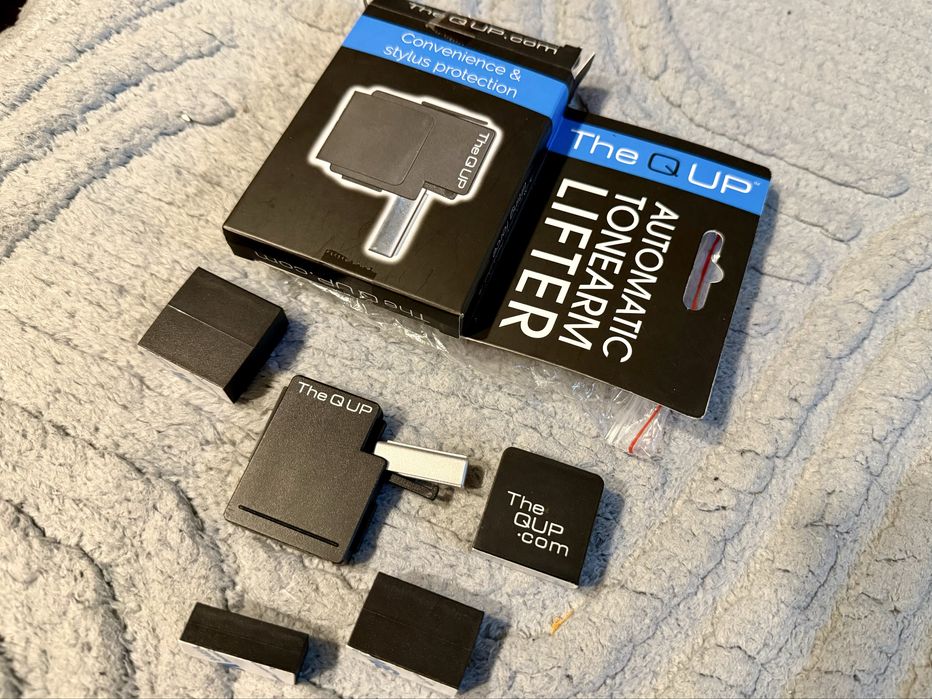 Pro-Ject Q Up - automatyczny podnośnik ramienia do gramofonów