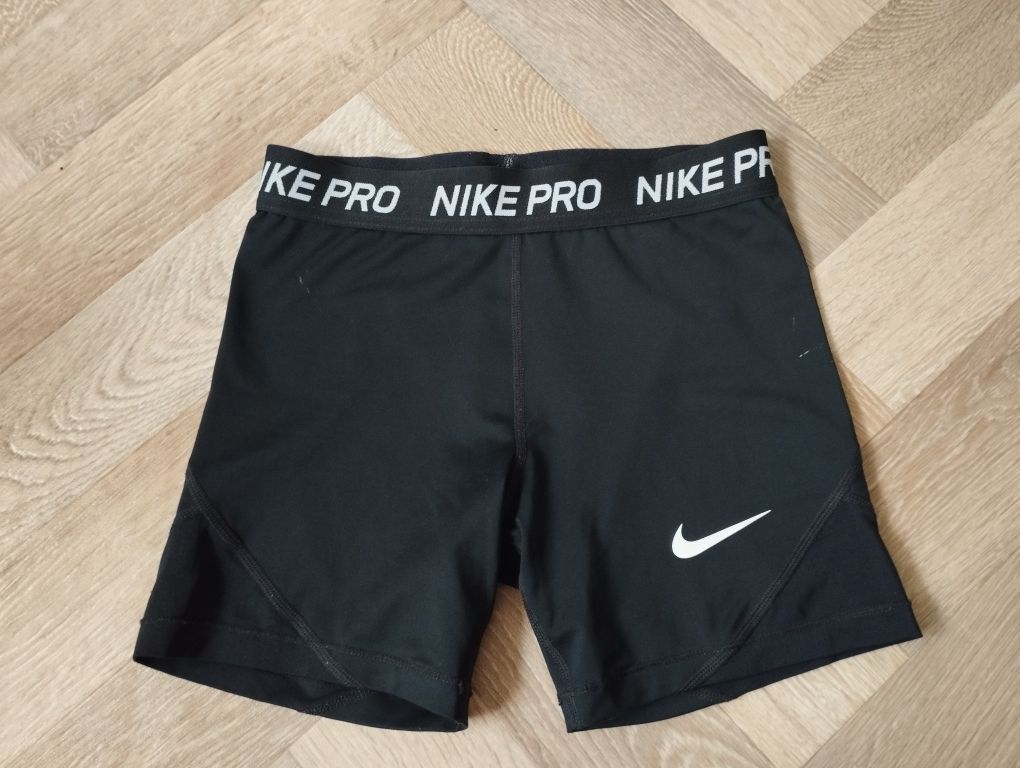 Спортивные шорты  Nike pro