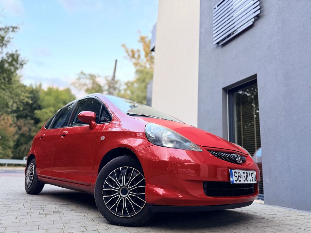 Honda Jazz 1.3 Benzyna 78KM. 2006r. Klimatyzacja Niski przebieg 140tys