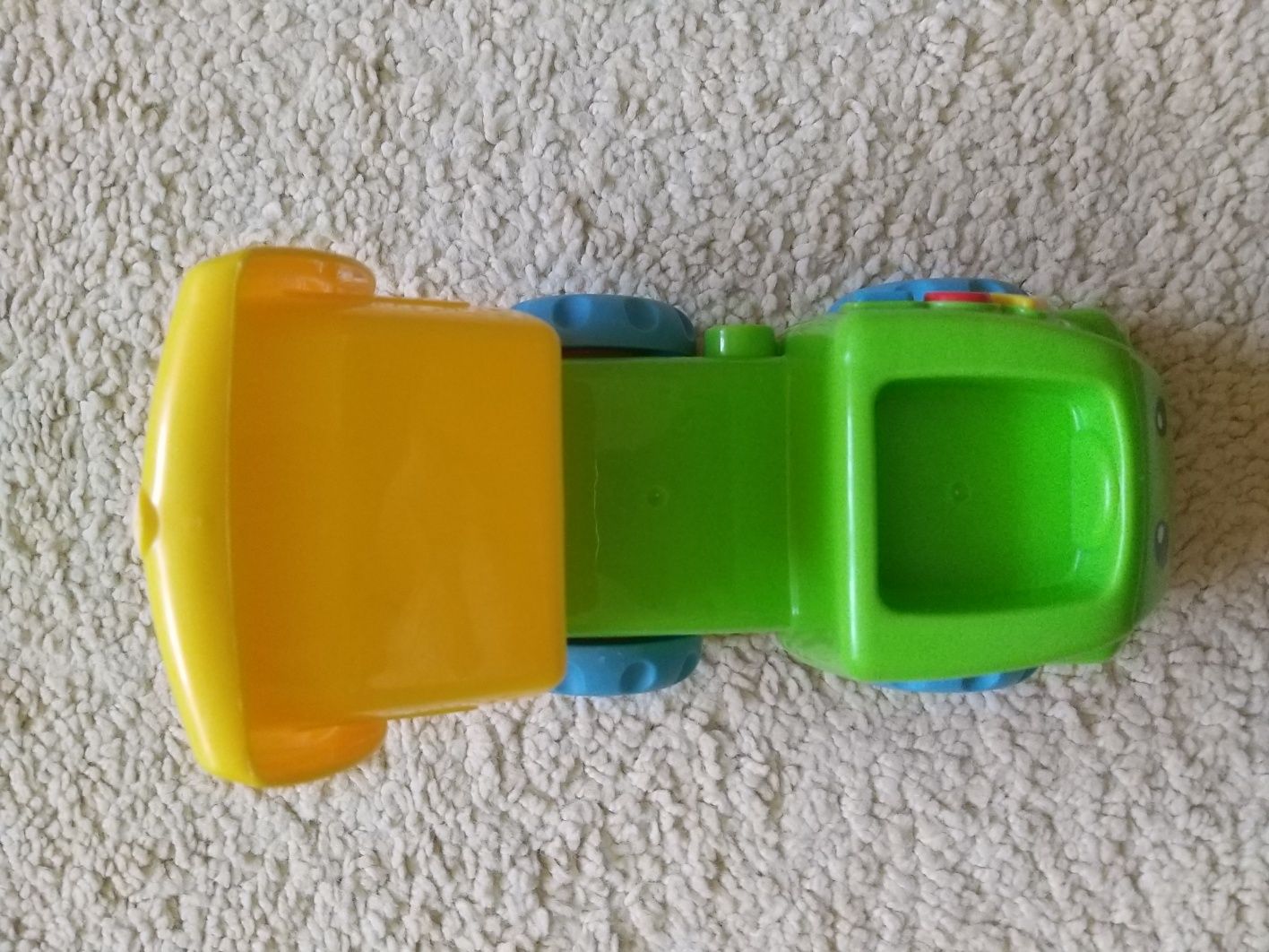 Fisher Price autko/samochód szczeniaczka