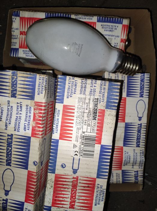 Żarowki TUNGSRAM 250w 7 sztuk