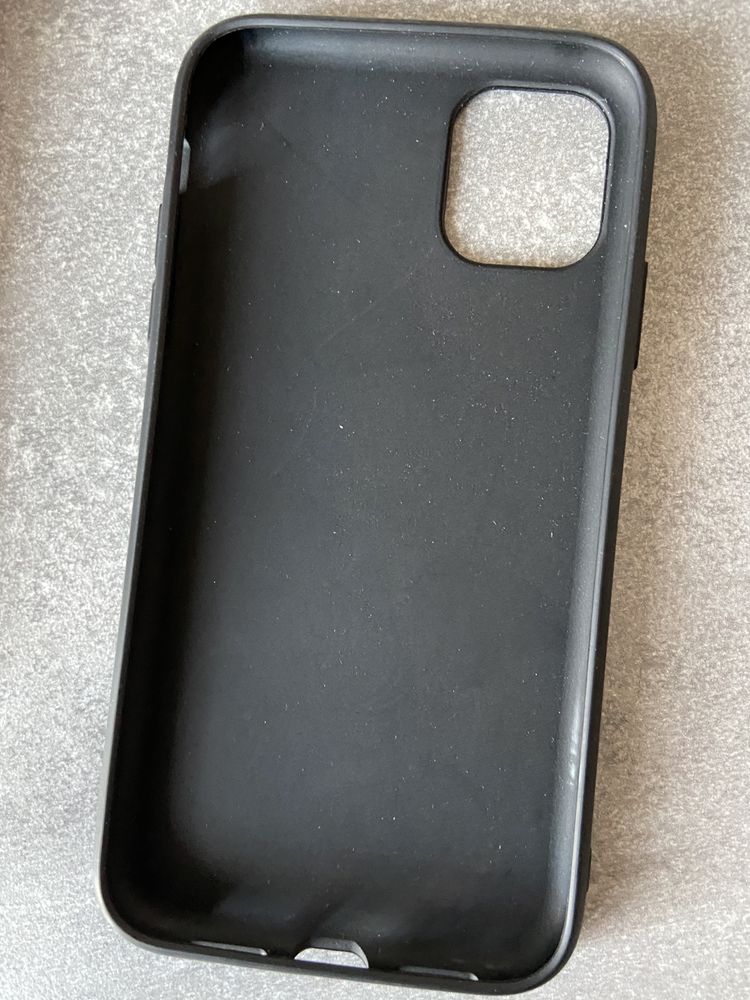 Etui do iphona 11
