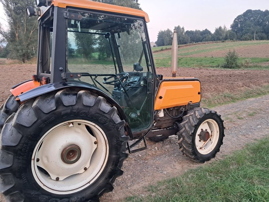 Renault 8014 sadownik 4x4