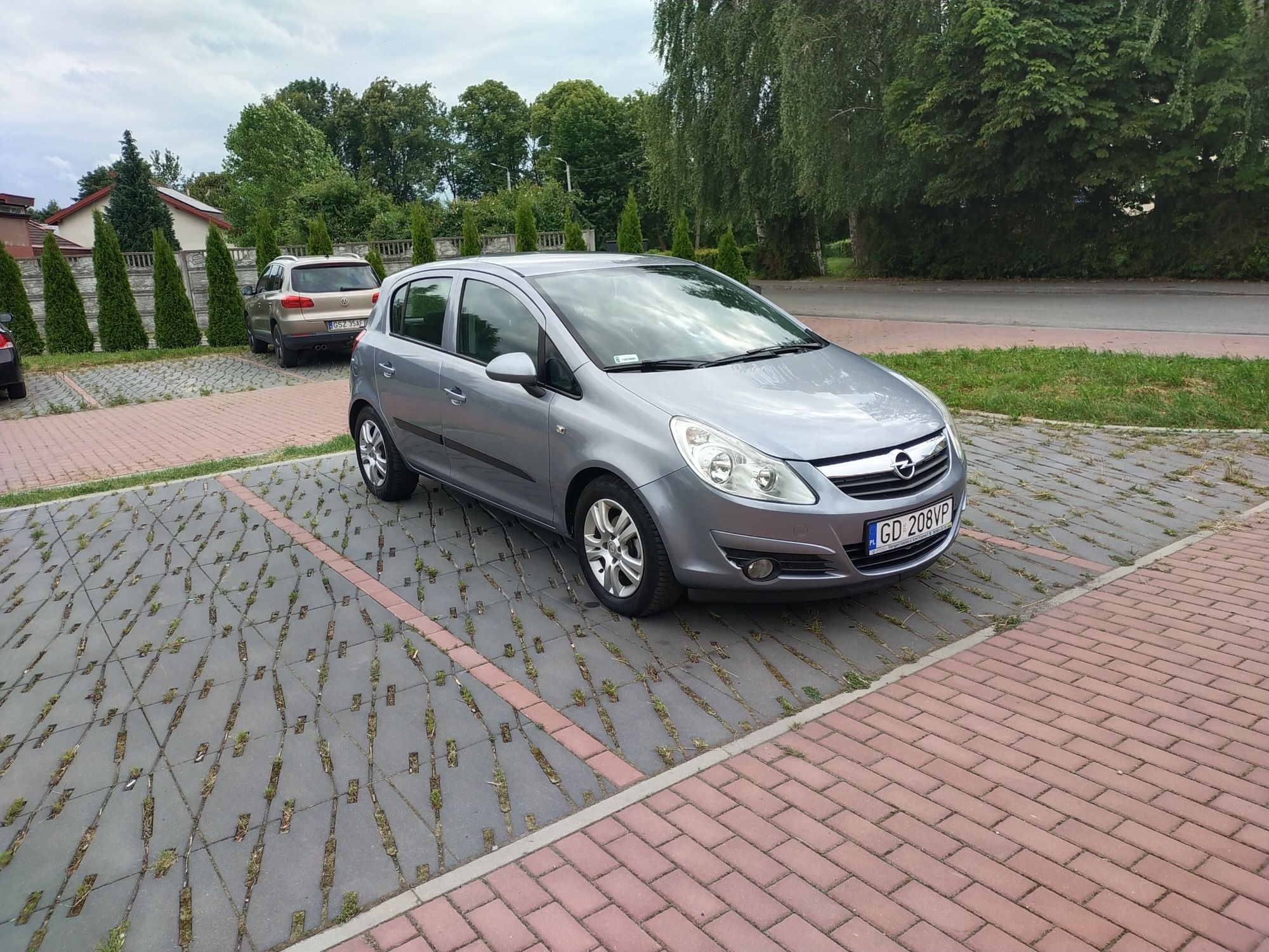 Opel Corsa D 1.2i 16V 80KM * KLIMA * 5 Drzwi * Aluski * 2010r