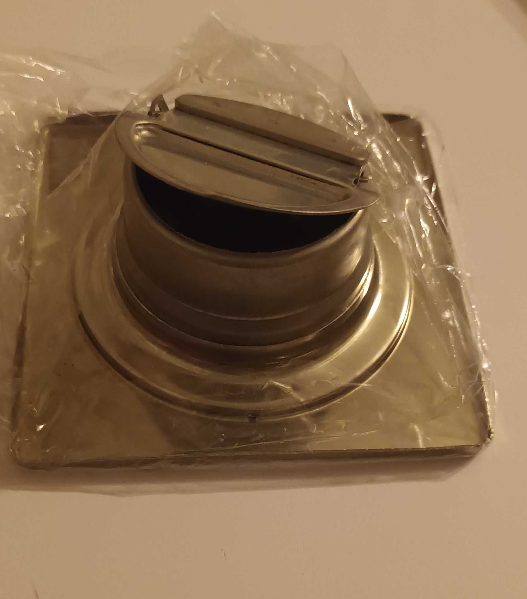 Kratka ściekowa odpływowa 10×10 metalowa