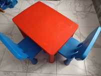 Stolik MAMUT IKEA+ 2 krzesełka