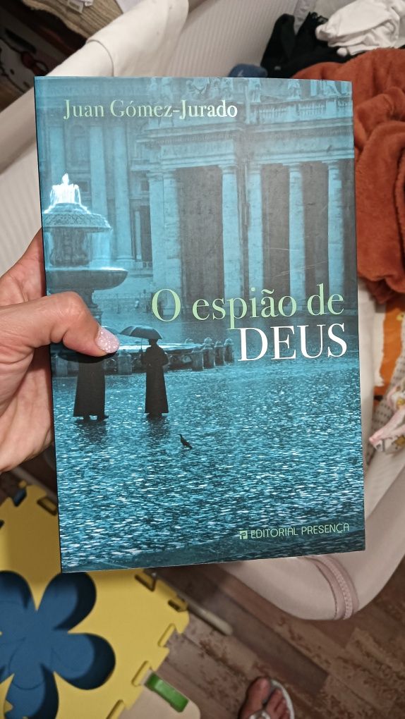 Livro " O espião de Deus"