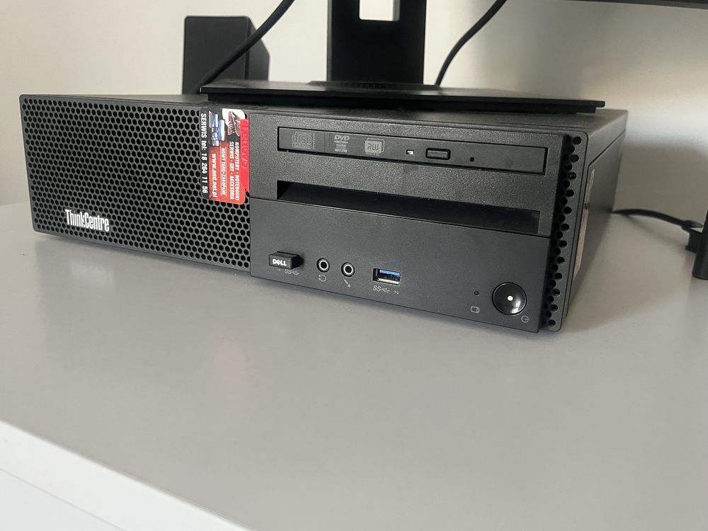 Komputer PC z monitorem , w pelni sprawny