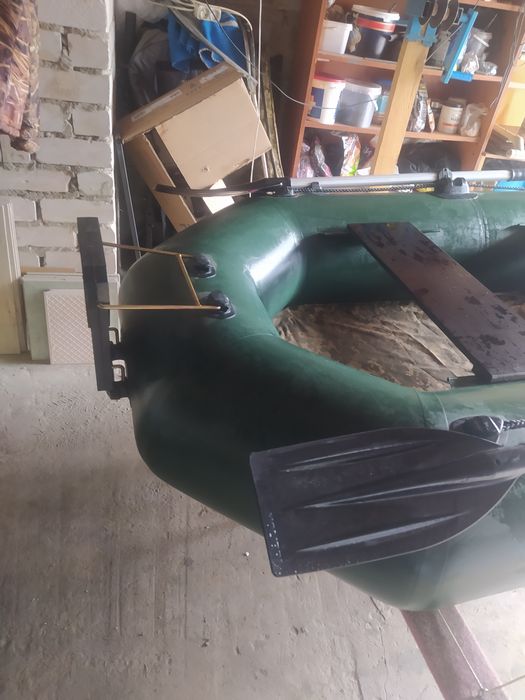 Продам лодку ПВХ Колибри