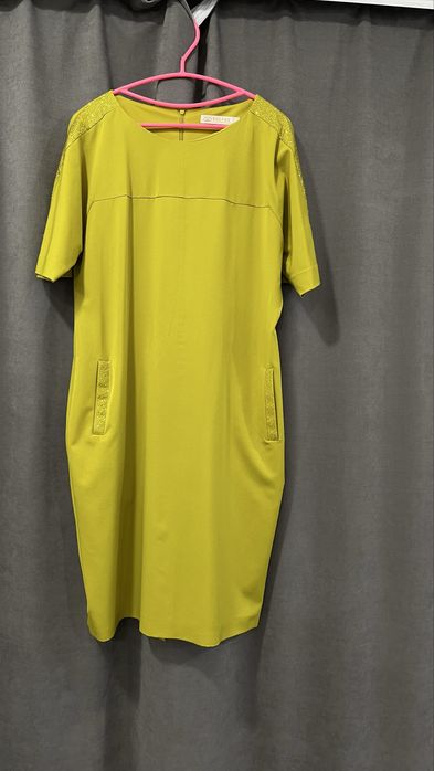 продам гірчичну сукню