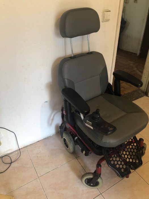 Cadeira de rodas eletrica