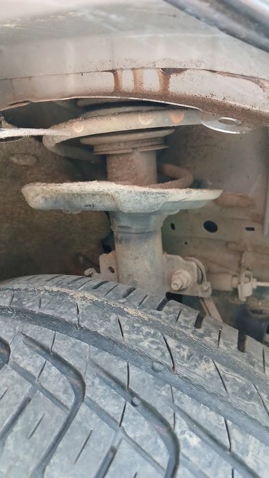 Amortecedor frente direito RENAULT Megane IV (B9A/M_)