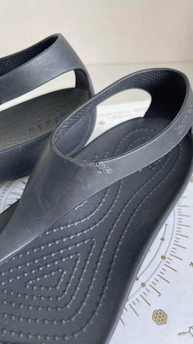 czarne japonki crocs serena flip W5 (35/36)