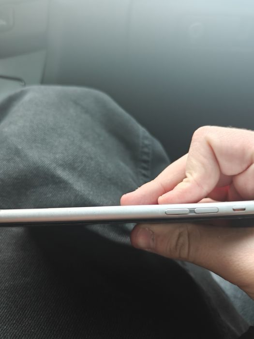 iPhone 6, продам