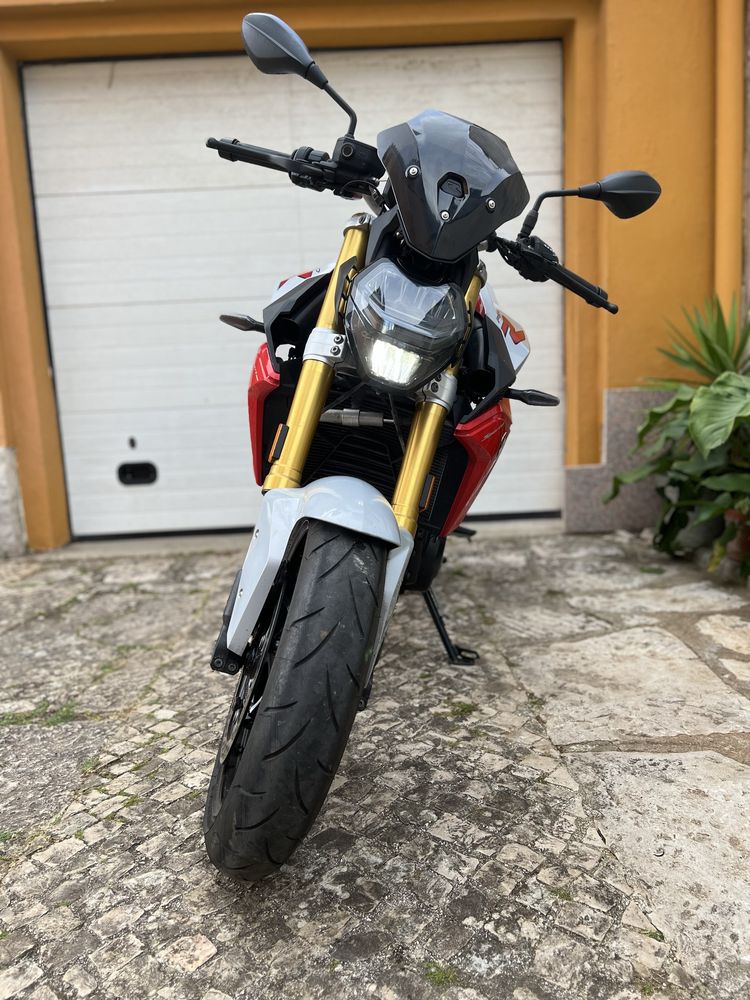 BMW F900R de 2020