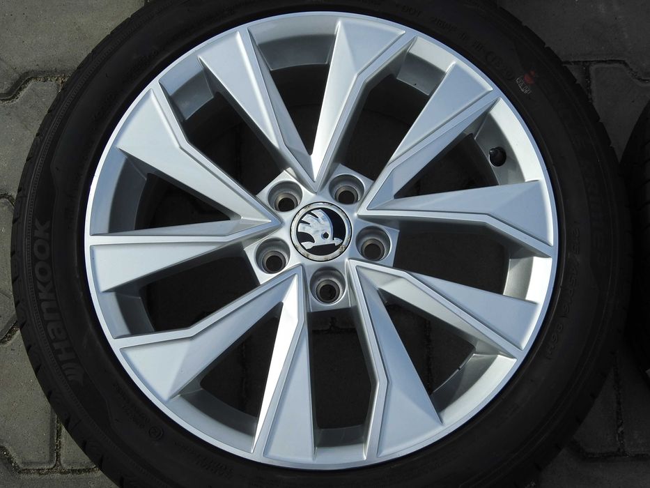 4x ALUFELGI SKODA 16" 5x100 ET46 oryginał 6V0 Jak NOWE DEMO