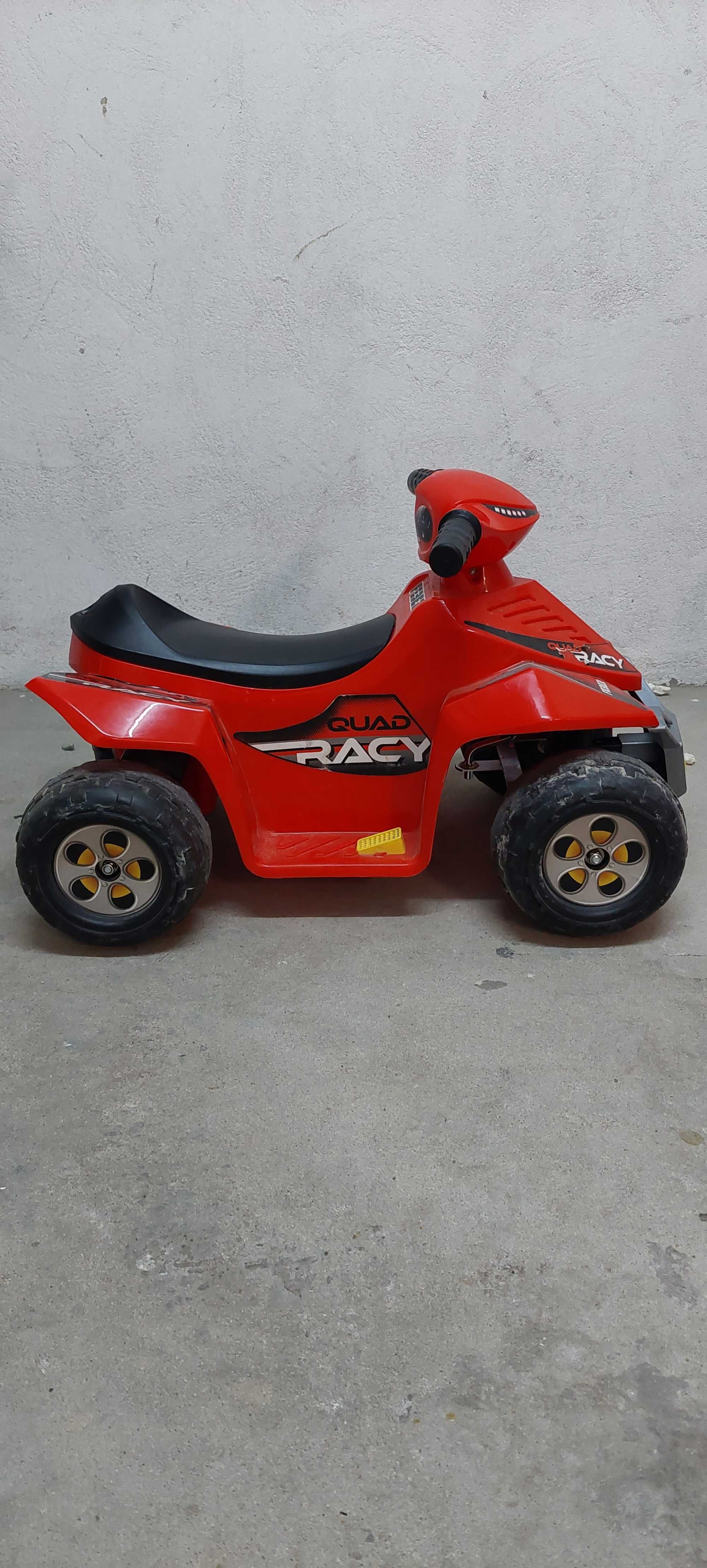 Moto 4×4 eléctrica