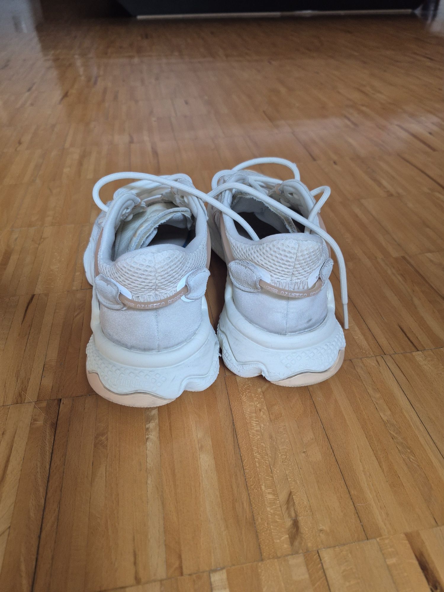 Adidasy Ozweego 38