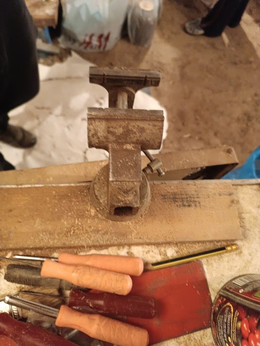 Лещата тиски слесарные для верстата