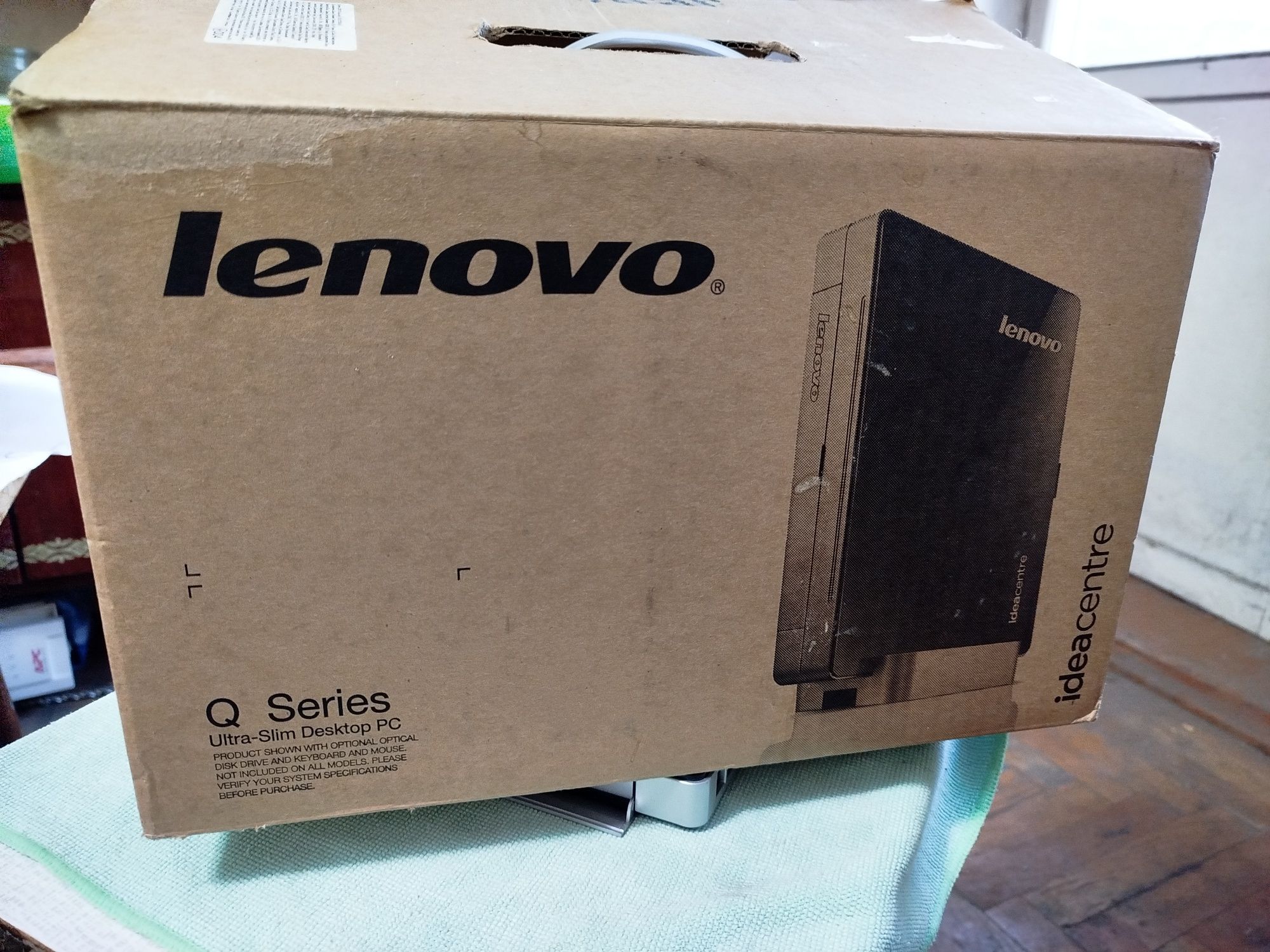 Мини компьютер  (MiniPC) Lenovo Q190 4/256