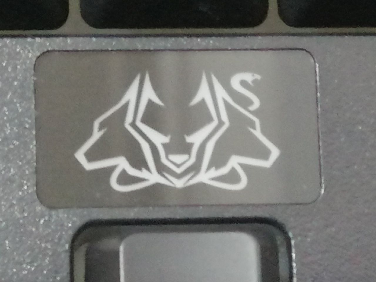 Teclado gamer Cerberus