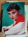 2x stara pocztówka AUDREY HEPBURN