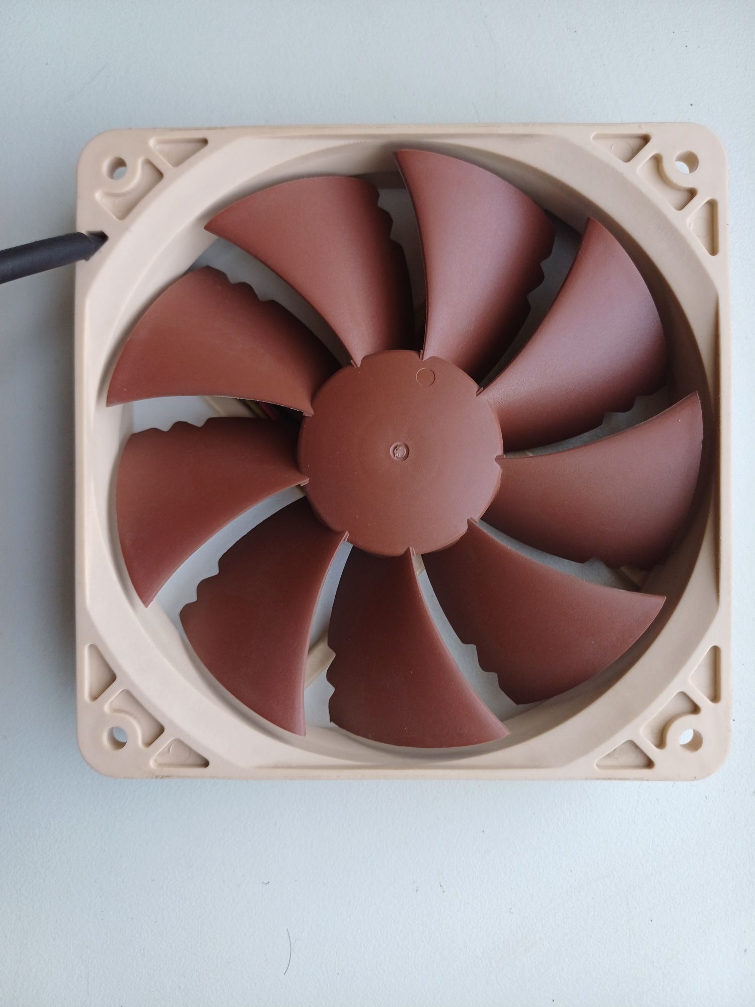 Кулер  Noctua NF P12
