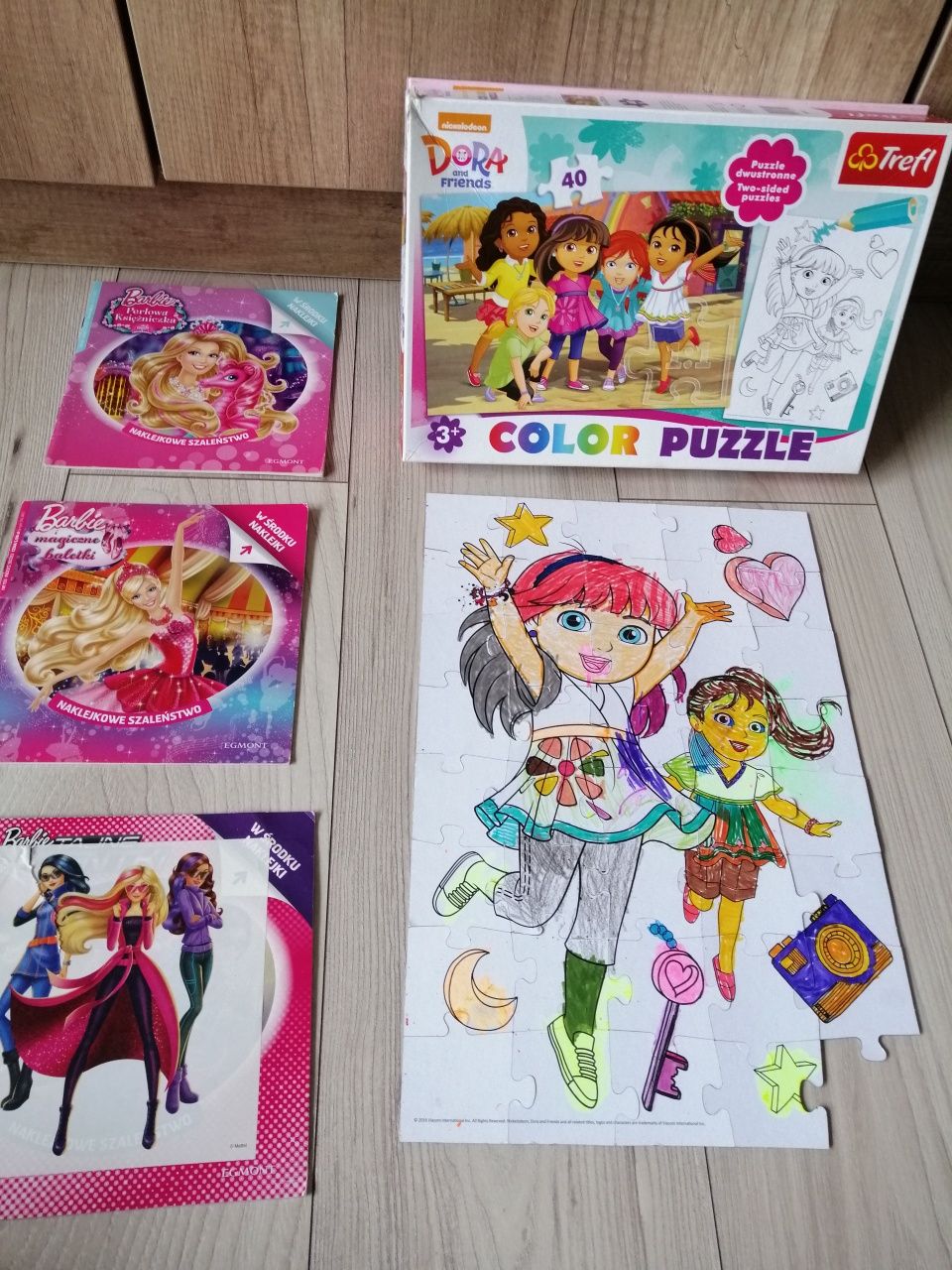 Puzzle Dora + 3 książeczki Barbier