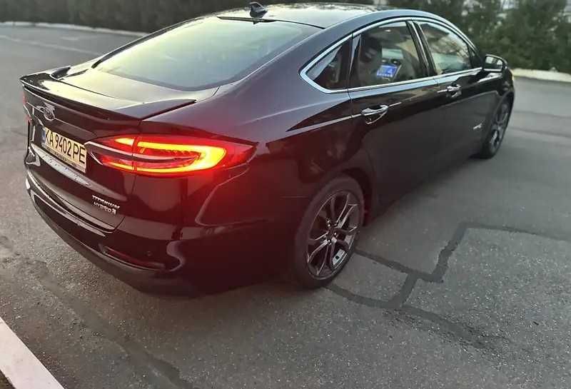 Ford Fusion 2019