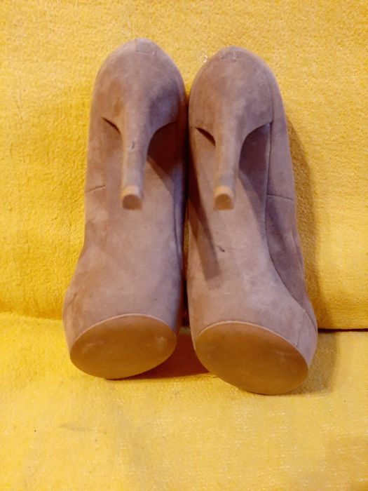 Szpilki, Stravidarius, 12-13