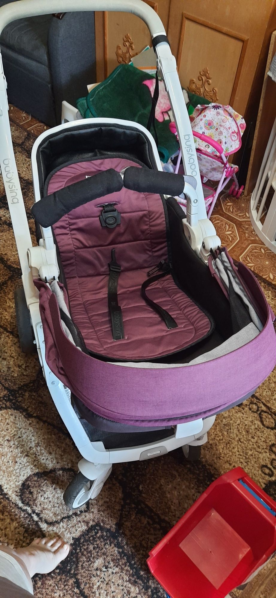 Продам каляску 2 в 1 Babysing M-go
