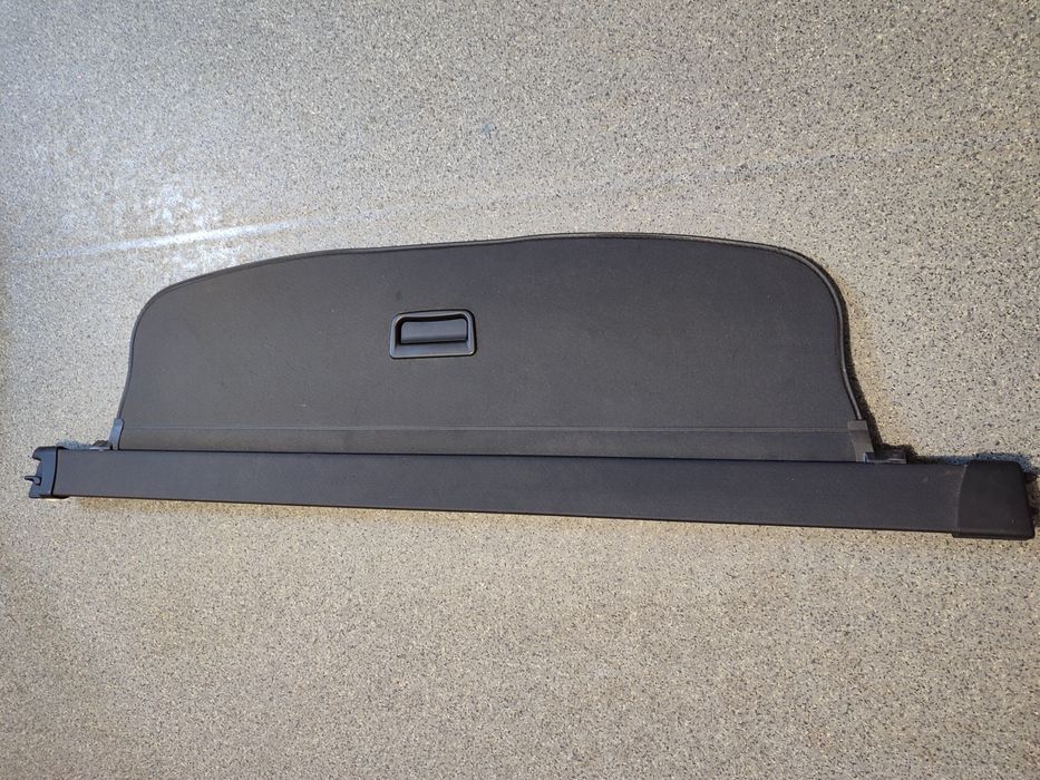 Шторка багажника Ауди А4 Audi A4